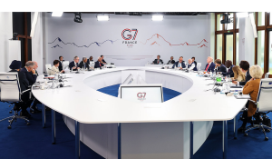 G7 Leaders Endorse US-Iran Deal, Reaffirm Support for Ukraine at France Summit
