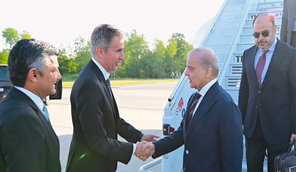Pakistan PM Shehbaz Sharif, Army Chief Asim Munir Arrive in Zurich for US-Iran Technical Talks