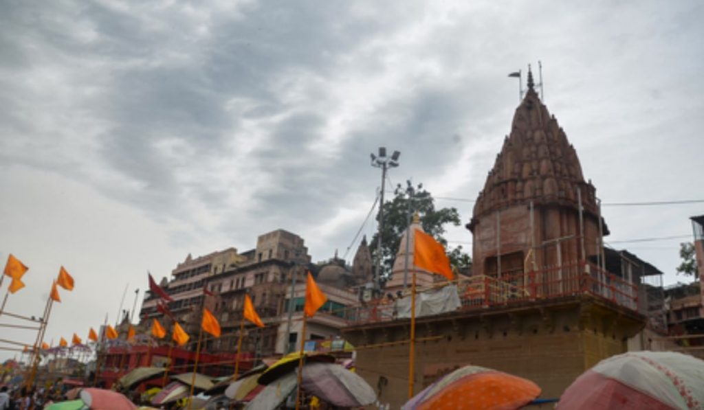 Varanasi: All meat and fish shops to be shifted out of city by year end