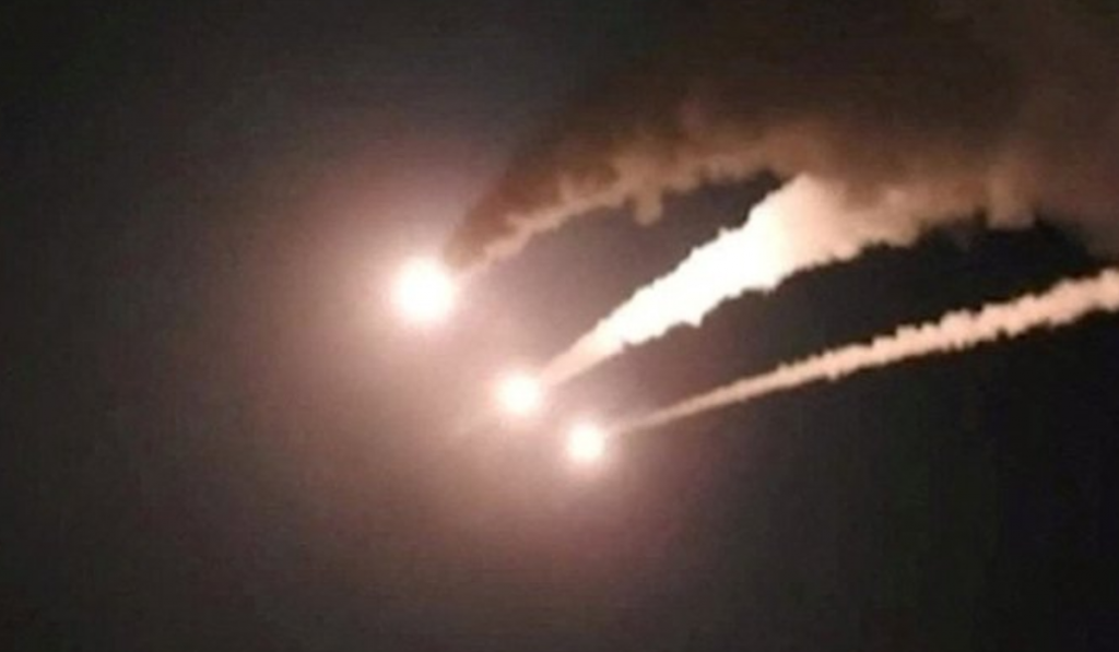 West Asia on Edge: Kuwait Closes Airspace, Air Raid Sirens Sound in Bahrain and Jordan