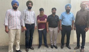 Corruption: Vigilance Bureau arrests Assistant Registrar for taking bribe of Rs. 1,00,000