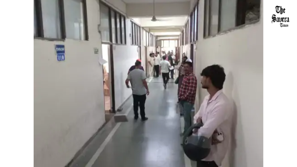 Sonipat DC office clerk arrested for bribe