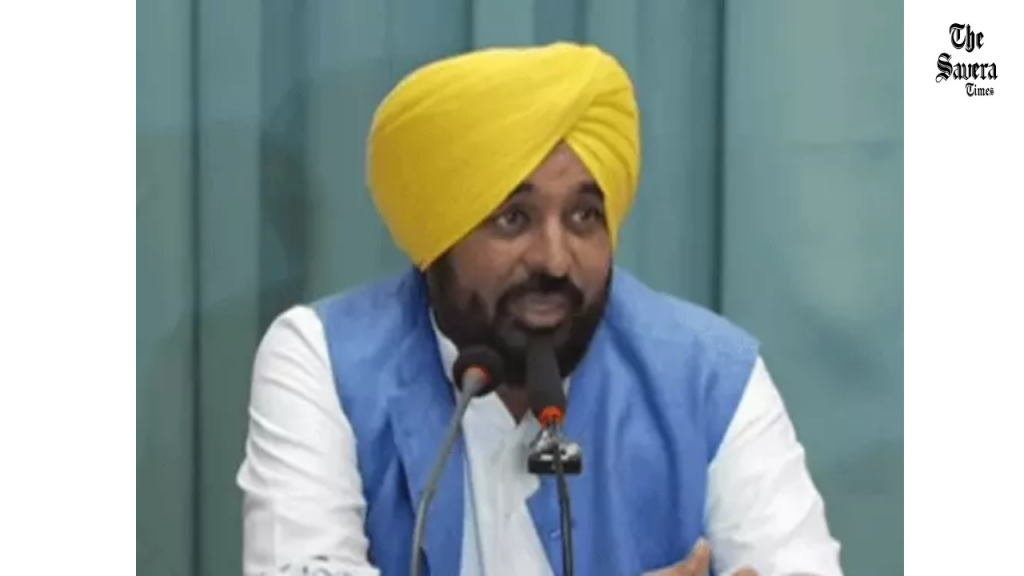 AAP Sikh ministers appear at Akal Takht