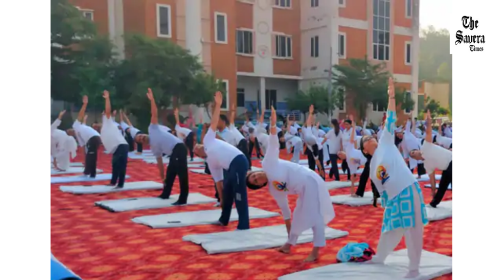 District-Level Yoga Program Held in Una, Draws Participation of 600 People