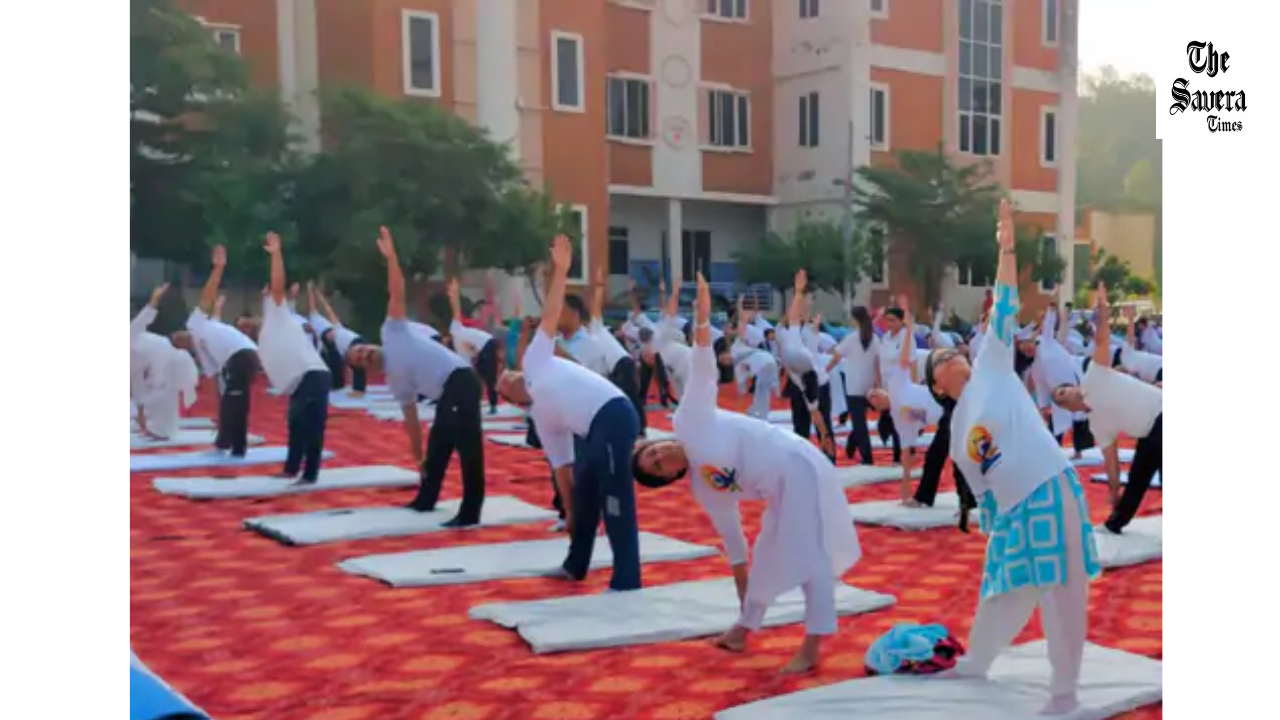 District-Level Yoga Program Held in Una, Draws Participation of 600 People