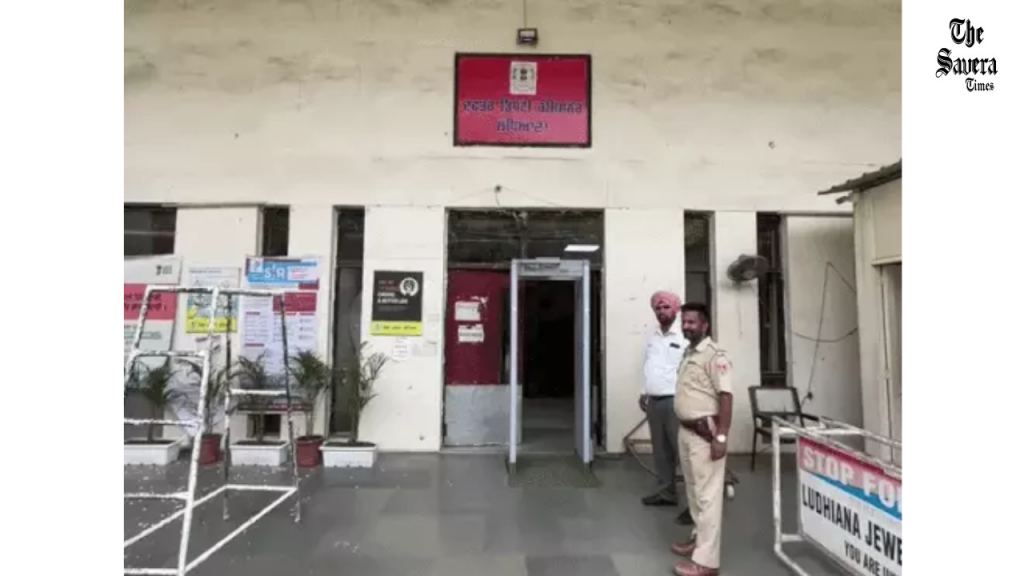 Bomb Threat to Ludhiana DC-MC Office and Railway Tracks; Email Warns of Blast on Delhi-Bound Train