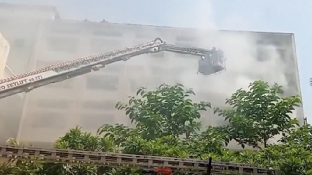 Fire breaks out in Ministry of Education office in Delhi's ITO