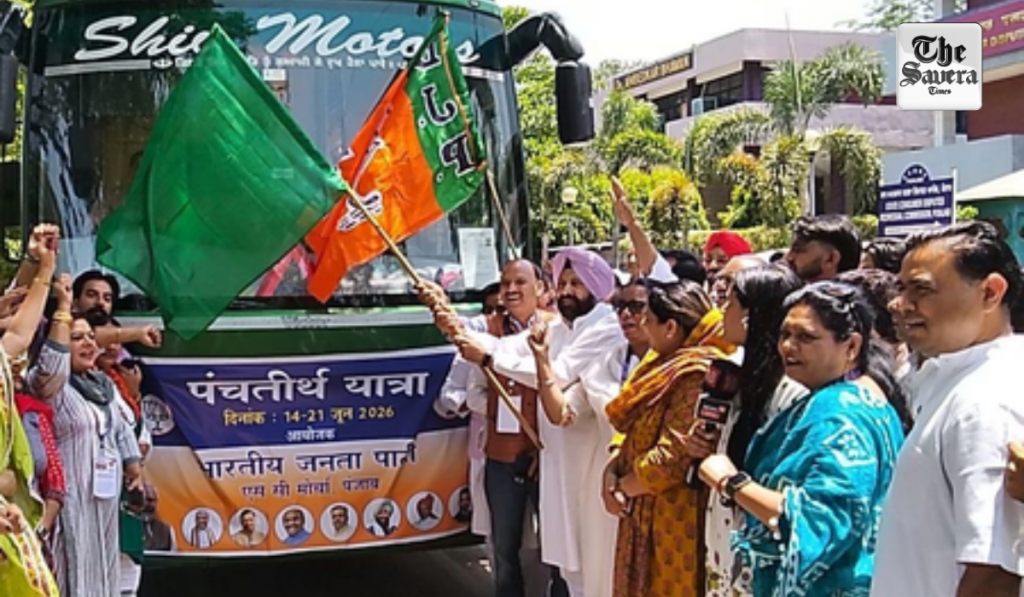 Punjab BJP chief flags off buses carrying devotees on Panch Teerth Yatra