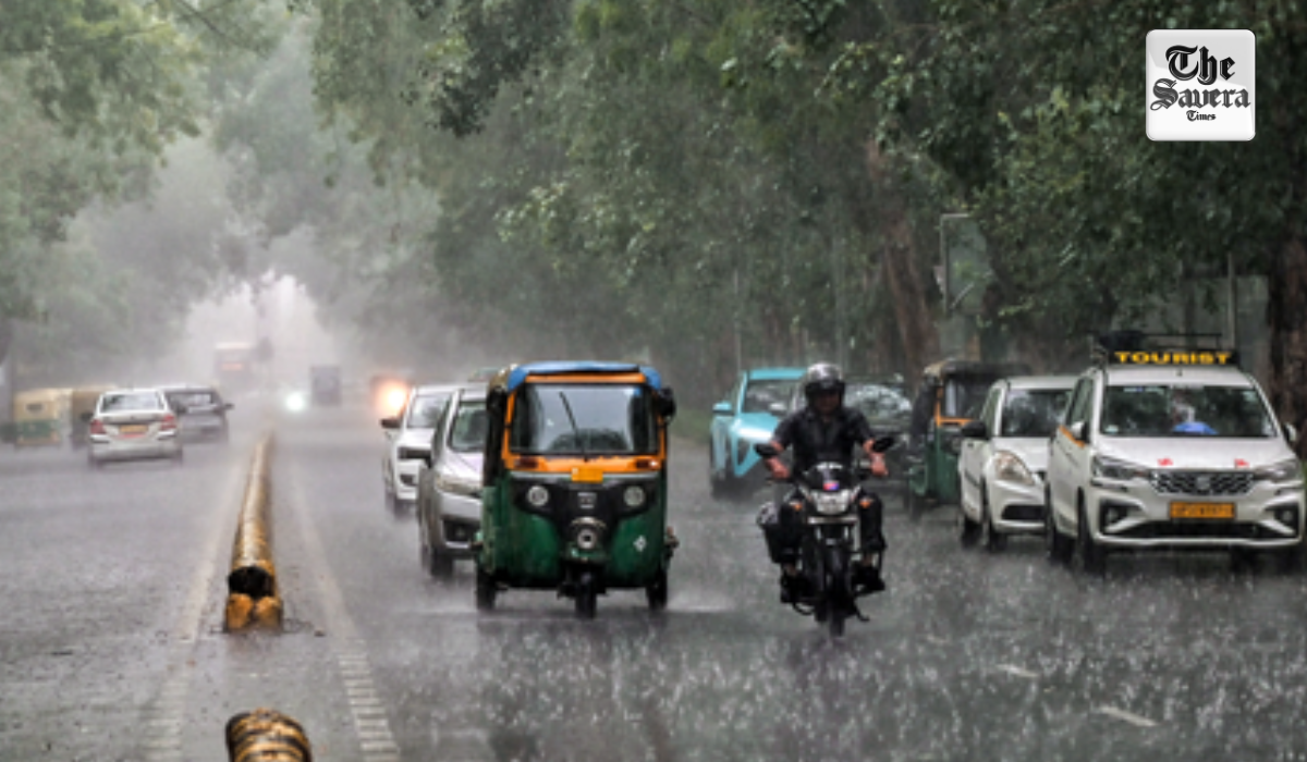 Yellow alert in Delhi-NCR: Thunderstorms, rain likely; pleasant weather expected tomorrow