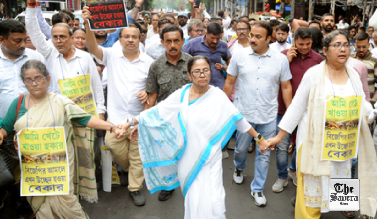 Mamata Banerjee Leads Protest Walk Against Hawker Evictions In Kolkata