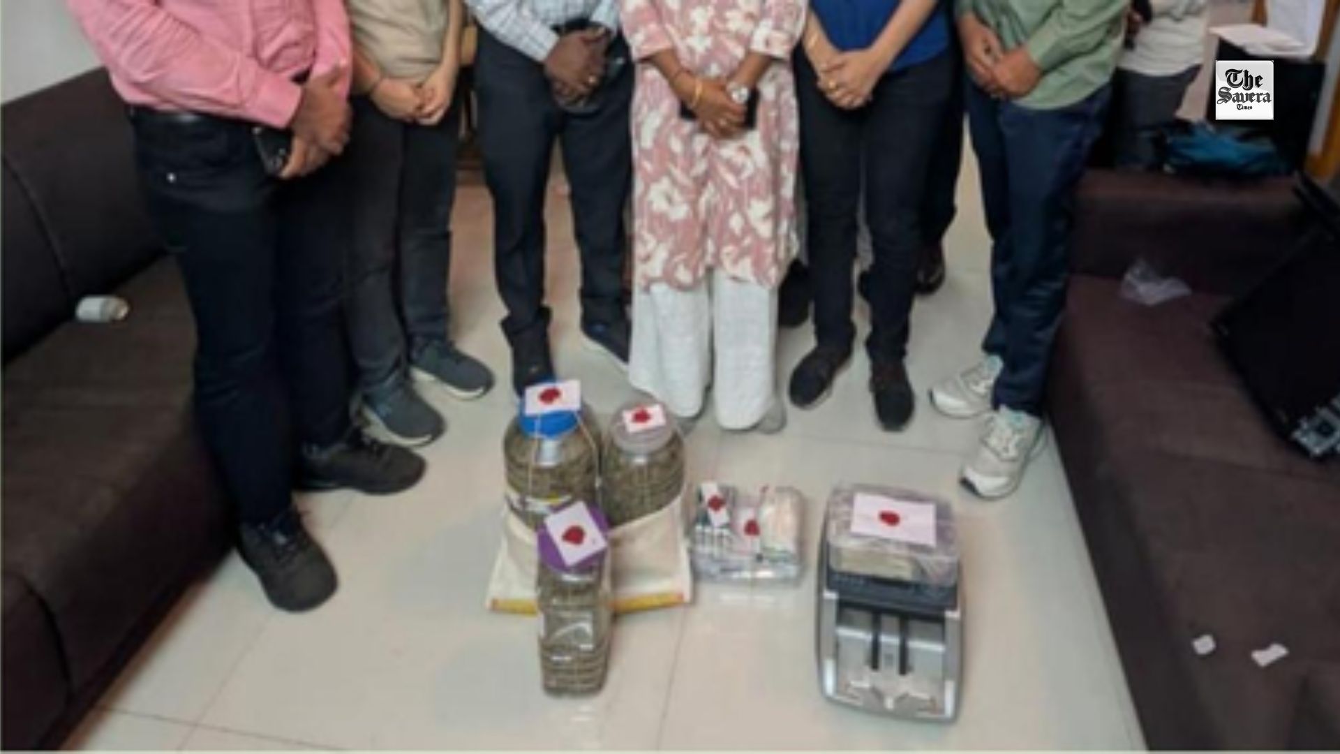 Gujarat Police Seize Hybrid Cannabis Worth ₹86.31 Lakh from Apartment