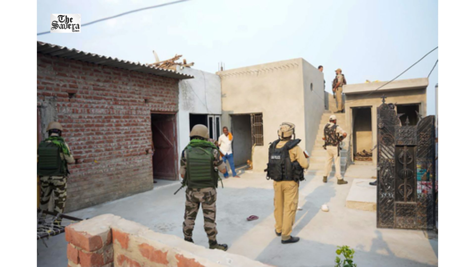 Security Tightened: J&K Police Carry Out Searches in RS Pura for Sanjy-2026