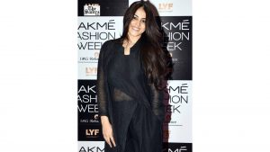 Genelia D’Souza Says Signing Autographs Feels Like “Lots of Gratitude and a Full Circle”