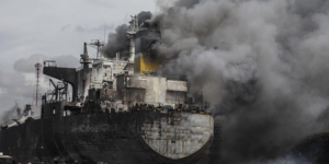 Yemen's Houthi group claims attack on 2 Saudi oil tankers in Red Sea