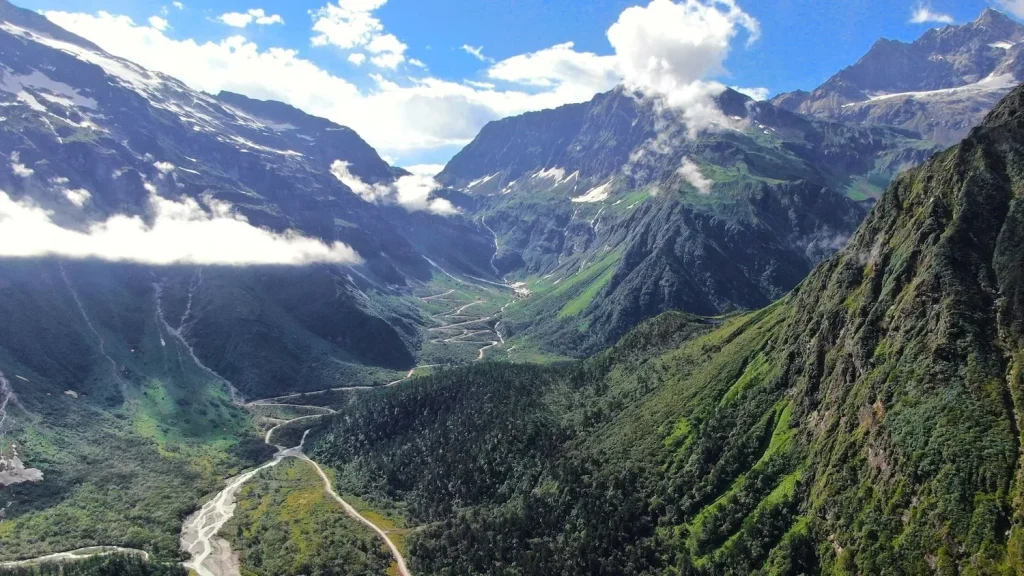 How Chinese Projects in Tibet Damaging Environment