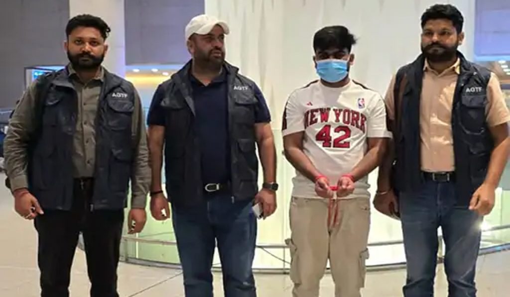 Gangster Billa Deported