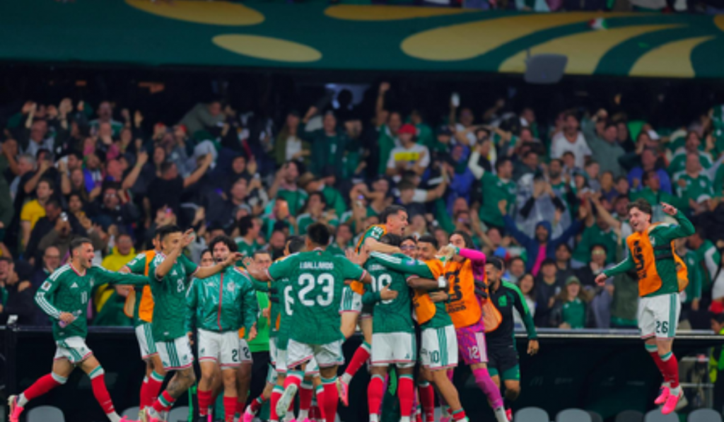 Mexico Shine Against Ecuador to Claim First FIFA World Cup Knockout Victory Since 1986