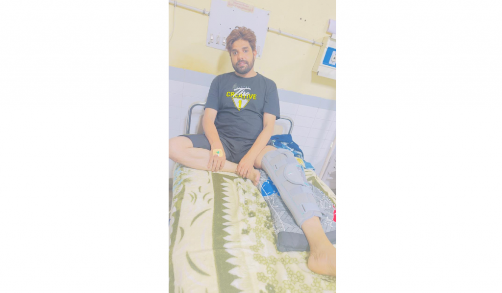 *Bhagwant Mann Govt’s Mukh Mantri Sehat Yojana Helps Mohali Barber Return to Work After Free Knee Surgery* *I'm Thankful That I Got This Chance; When I Learnt That My Treatment Would Be Covered, I Felt Huge Burden Had Been Lifted: Mohd Julfukar, Beneficiary* *Advanced Surgical Care Is Available Free of Cost to Eligible Beneficiaries Under Mukh Mantri Sehat Yojana: Dr Balbir Singh* CHANDIGARH, 04 July 2026 A painful road accident left Mohd Julfukar, a barber in Mohali, fearing he would lose his livelihood. Unable to afford surgery for a serious knee injury, he worried about his family’s future. Through Bhagwant Mann Govt's Mukh Mantri Sehat Yojana (MMSY), he received free treatment and is now looking forward to returning to the work he loves. Every morning, before most people begin their day, Mohd Julfukar opens his small barber shop and gets ready to welcome his customers. For years, he has been more than just a barber. He is someone people trust, chat with, and return to time and again. But not long ago, Julfukar was facing one of the toughest times of his life. He was riding his motorcycle when a cow suddenly crossed the road. As he swerved to avoid hitting the animal, he lost control and crashed. One of his legs became trapped beneath the motorcycle, and with the engine still running, he was dragged several metres along the road. While one knee suffered only minor abrasions, the other sustained a serious injury that made even walking painful. His work involved standing for long hours every day. After the accident, standing through a single haircut became a struggle, and Julfukar began to fear he would no longer be able to earn a living. “I was in pain every day,” he recalled. “I kept thinking, ‘If I cannot stand, how will I work? And if I cannot work, how will I look after my family?’” The thought of surgery worried him even more. The treatment was expensive, and paying for it seemed impossible. Like many working families, he feared he would have to borrow money or postpone treatment indefinitely. “I was very worried,” he said. “The pain was bad enough, but the cost of the operation frightened me even more. I did not know where the money would come from.” Relief came through Punjab’s Mukh Mantri Sehat Yojana. Julfukar underwent an Anterior Arthroscopic Meniscus Repair/Meniscectomy at District Hospital, Mohali (S.A.S. Nagar). The treatment, costing ₹53,455, was fully covered under the scheme, allowing him to receive the care he needed without worrying about the bill. “When I learnt that my treatment would be covered, I felt a huge burden had been lifted,” he said. “For the first time in months, I felt hopeful.” After the surgery, Julfukar is steadily recovering and hopes to return to his barber shop soon, serving customers with the same smile and dedication they have always known. “It feels wonderful that I will be back at work,” he said. “Cutting hair is not just my job; it is how I support my family and meet people every day. I am thankful that I got this chance.” For Julfukar, the operation was about much more than treating an injured knee. It restored his confidence, protected his family’s livelihood, and gave him the opportunity to rebuild his life after an accident that could have ended his career. Today, every customer who walks into his shop is a reminder that timely healthcare can make all the difference. According to data from the State Health Agency, Punjab, 190 orthopaedic procedures worth ₹53.38 lakh were performed under the Mukh Mantri Sehat Yojana during the reporting period. Open Reduction Internal Fixation (ORIF), a procedure used to stabilise broken bones with plates, screws, or rods, accounted for 79 surgeries, representing 41.6 per cent of all orthopaedic procedures carried out under the scheme. These fracture fixation surgeries alone accounted for treatment worth ₹16.75 lakh, nearly 31.4 per cent of the total expenditure on orthopaedic procedures, with an average package value of ₹21,209 per patient. With fracture-related surgeries emerging as the single largest category of orthopaedic procedures under Punjab’s Mukh Mantri Sehat Yojana, Health and Family Welfare Minister Dr Balbir Singh has appealed to people to follow road safety rules, adopt safe practices at workplaces and during sports, and take precautions to prevent falls among the elderly. The Minister said, "While advanced surgical care is now available free of cost to eligible beneficiaries under the scheme, many serious injuries can be prevented through greater public awareness and adherence to safety measures." He urged motorists to wear helmets and seat belts, workers to use protective equipment, sportspersons to follow safety protocols, and senior citizens and their caregivers to reduce the risk of falls at home. ----------------------