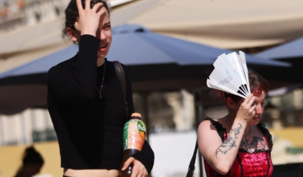 US Heat Wave Claims Dozens of Lives During 250th Anniversary Weekend