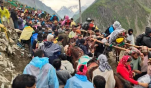 Influx of Devotees did not Stop Even in Bad Weather
