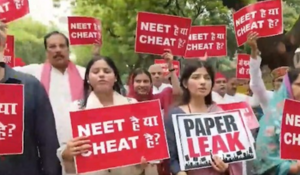 NEET Paper Leak Row Rocks Parliament as Samajwadi Party MPs Stage Protest Against Centre
