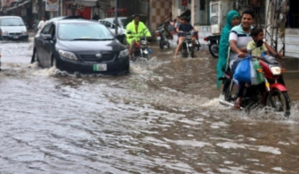 Eight Killed, 14 Injured in Rain-Related Incidents Across Pakistan's Punjab