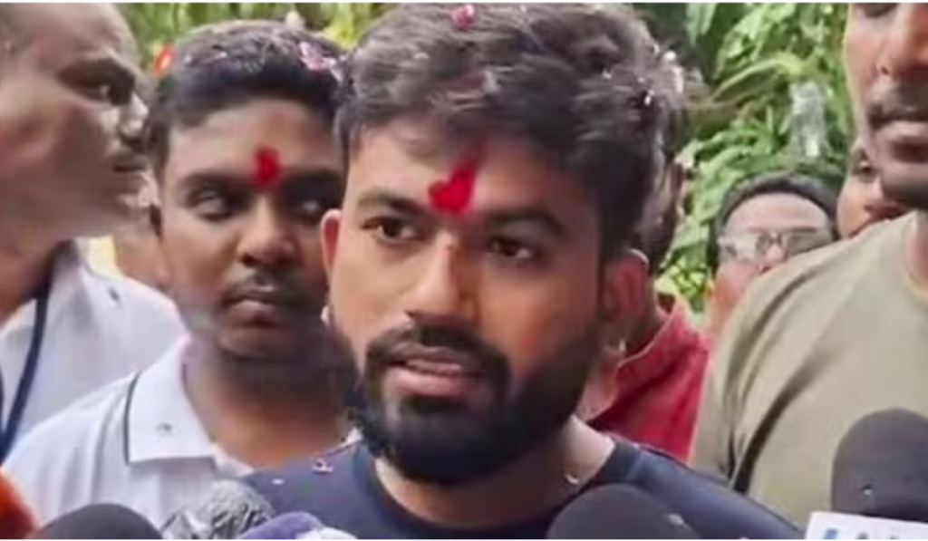 Abhijit Dipke demands Amit Shah's resignation, makes serious allegations regarding police action on student protests