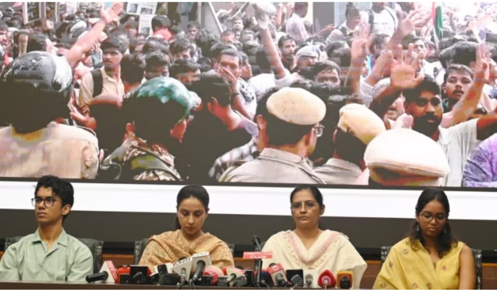 Jantar Mantar Violence: Families of Injured Delhi Policemen Demand Justice