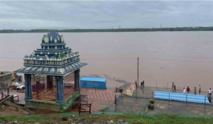 Godavari Water Level Rises Above Second Danger Mark in Bhadrachalam