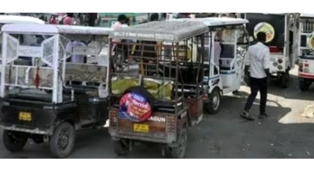 Govt asks app stores to remove BAT-BMS app over e-rickshaw battery security