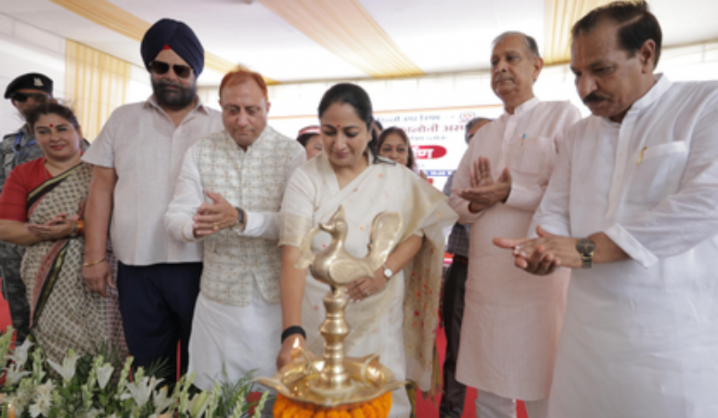 CM Rekha Gupta announces ‘Clean Air, Healthy Delhi’ project with World Bank
