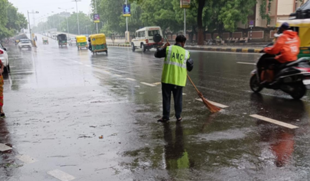 Gujarat: Ahmedabad deploys 24 teams at 20 waterlogged locations as seasonal rainfall reaches 18.53 inches