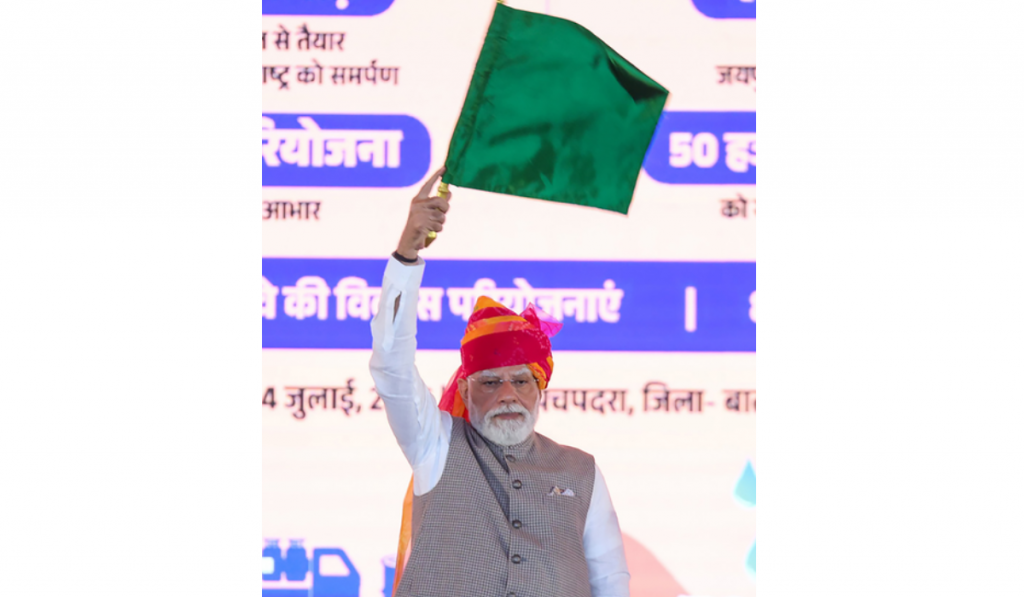 'Do not be afraid': PM Modi Hands Appointment Letters to New Recruits, Encourages Nervous Constable at Rajasthan Event