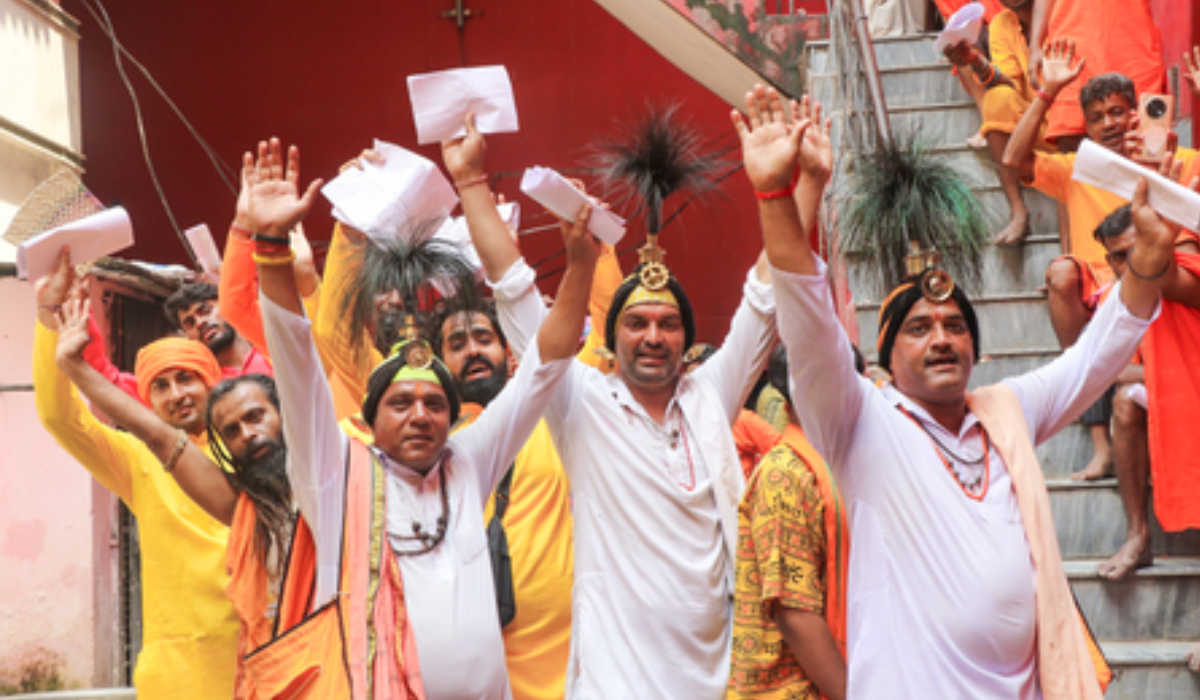 Amarnath Yatra: Over 1 lakh pilgrims pay obeisance at holy shrine in 5 days