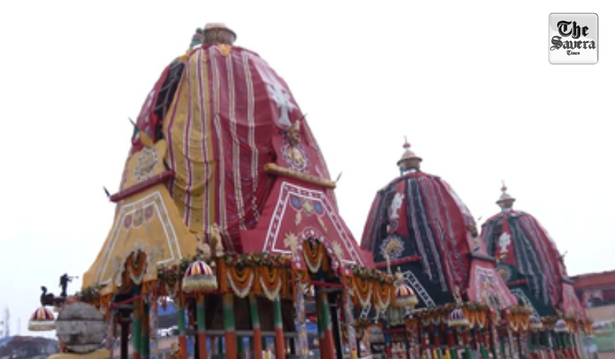 World-famous Puri Rath Yatra gets underway with grand ‘Pahandi Bije’ ritual