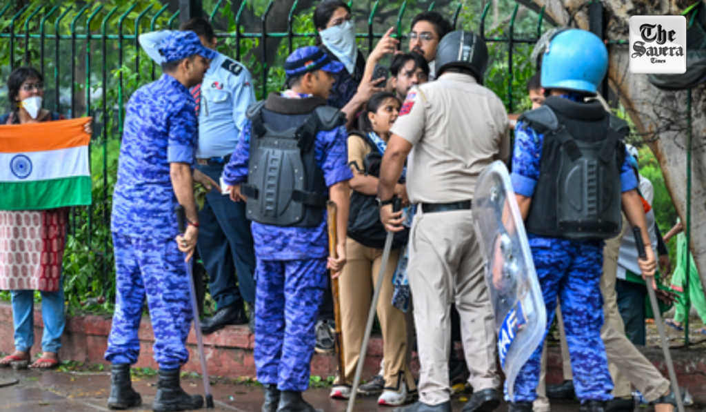 Delhi Police Refute Stone-Pelting Claims, Urge Public to Avoid Sharing Misleading Videos