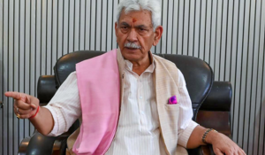 J&K L-G flags off first-ever ‘Reading Marathon’ in Srinagar