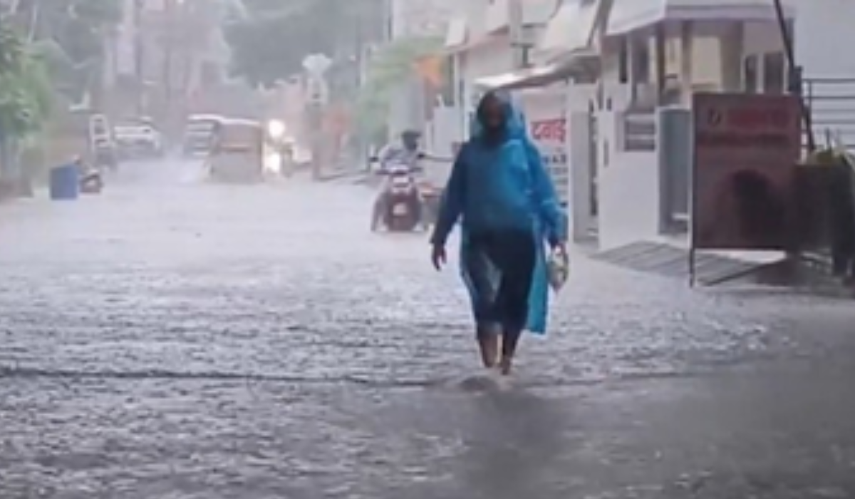Uttarakhand on High Alert as IMD Issues Orange Warning; Schools Shut, Pilgrims Advised Caution