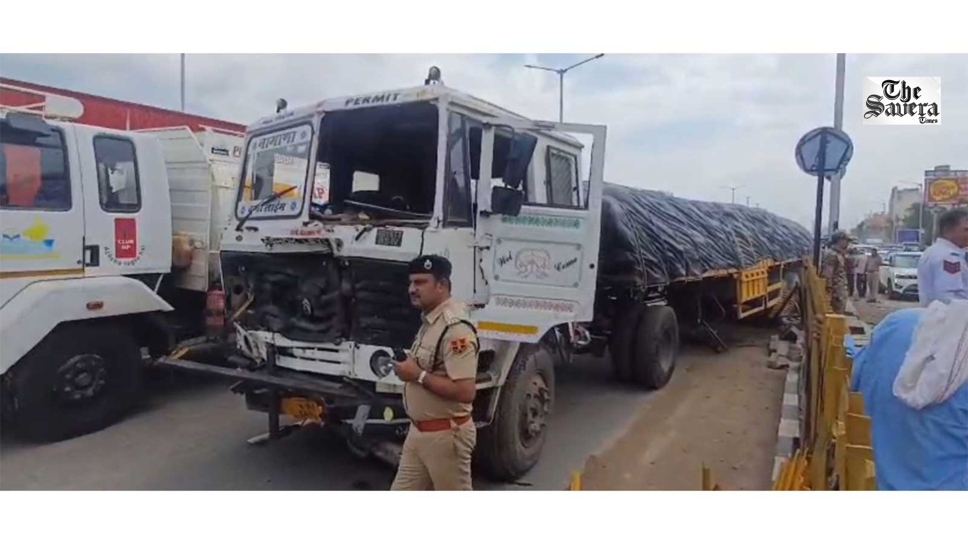 Jaipur Accident: 3 Children Killed, Parents Critical After Trailer Hits Family on Ajmer Road