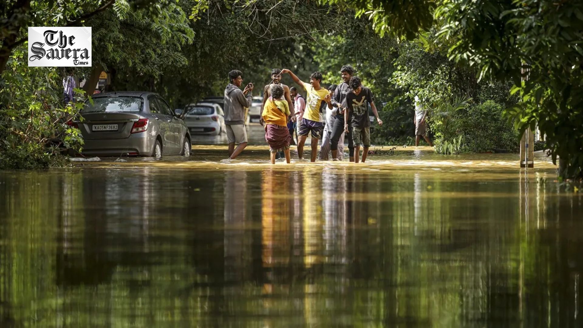 UP Rain Havoc: Seven Dead as IMD Issues Red Alert for Western Districts