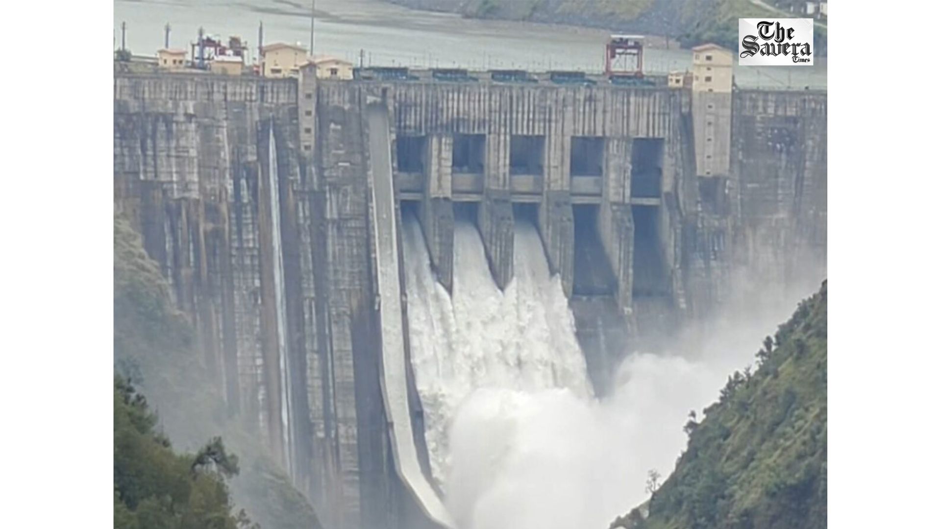 HP: NHPC Warns of Rising Parbati River Levels as Pulga Dam Silt Flushing Begins