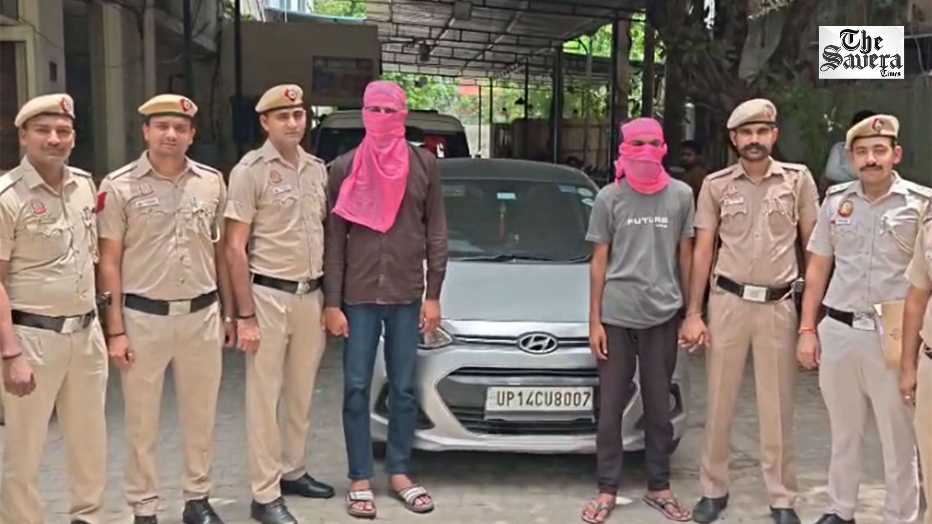 Delhi Police Solve ₹9.79 Lakh Foreign Currency Robbery in Pandav Nagar; Two Arrested, 1,100 Euros Recovered
