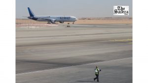 Iran Missile Strikes Hit Kuwait: Flights Suspended, Power and Desalination Facilities Damaged
