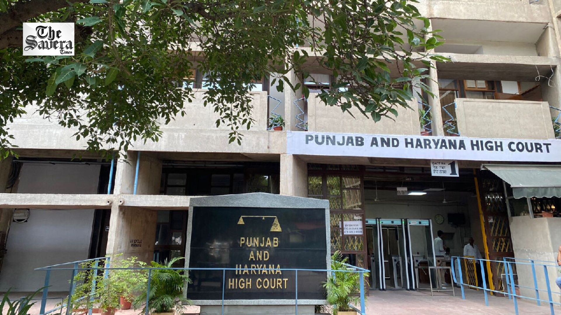 Punjab Private Schools Challenge Fee Ordinance in High Court; Hearing Today Over 5% Hike Cap