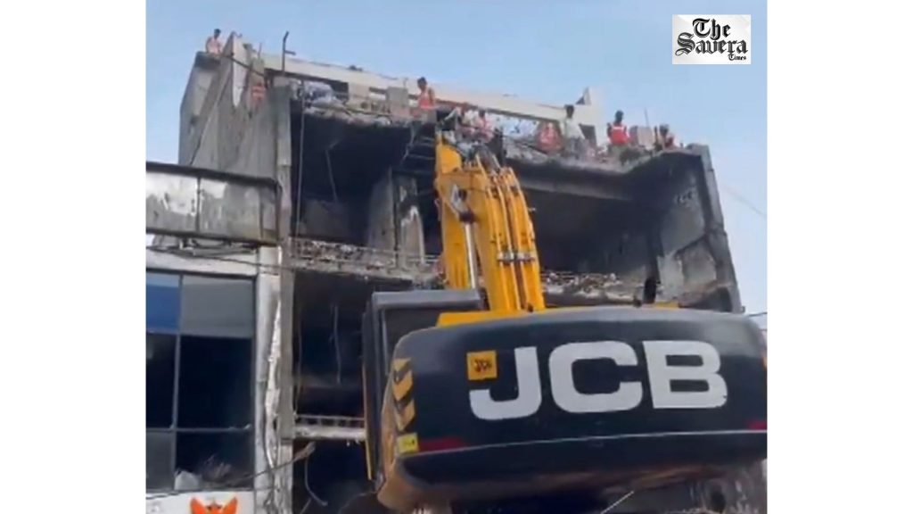 Lucknow Fire Tragedy: LDA Demolishes Aliganj Building After 15-Day Deadline