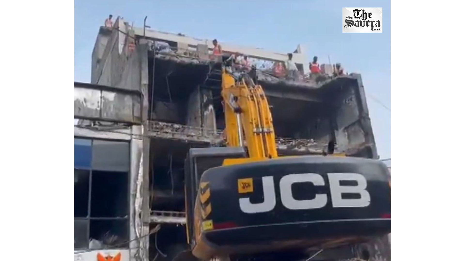 Lucknow Fire Tragedy: LDA Demolishes Aliganj Building After 15-Day Deadline Ends