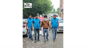 Delhi Police Seize 1,600 Quarter Bottles of Illicit Liquor, Arrest Interstate Bootlegger