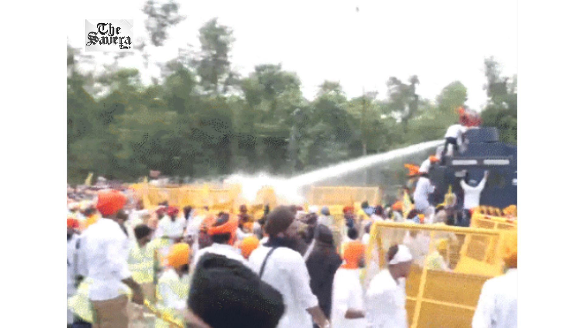 Amritpal Singh Supporters Breach Barricades, Clash With Police During Chandigarh March
