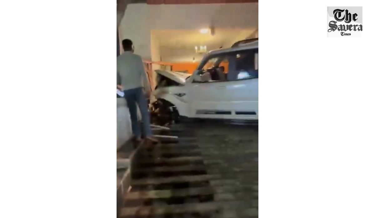 Car crashes into house of actor Dharma in Hyderabad’s Film Nagar