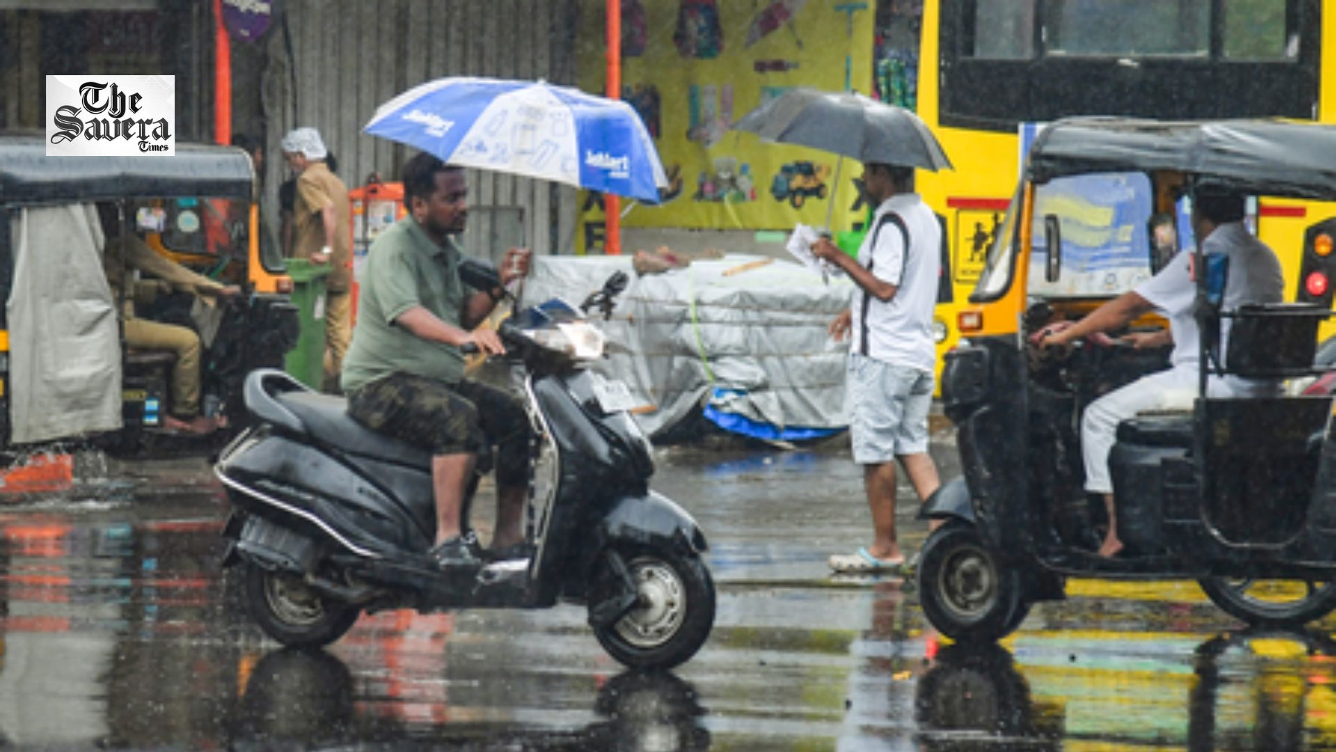 Maharashtra on High Alert as IMD Forecasts Heavy Rain; CM Urges Vigilance, Shares Emergency Helplines